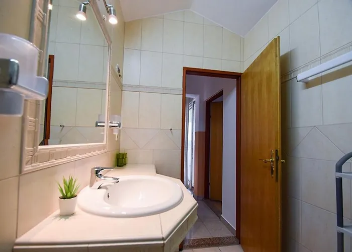 Jaklin Apartament Banjol