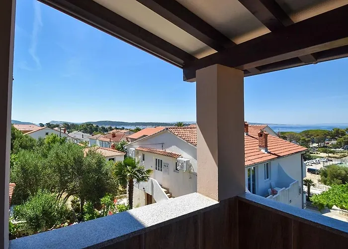 Apartament Jaklin *